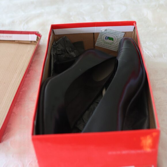 Aerosoles Black Dress Pumps Heelrest Comfort Technology Size 9.5 - Picture 11 of 13